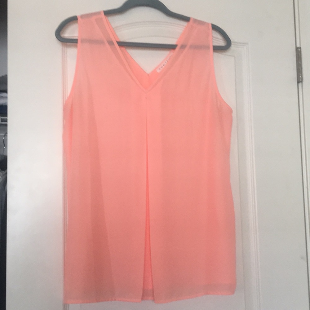Sleeveless corral blouse